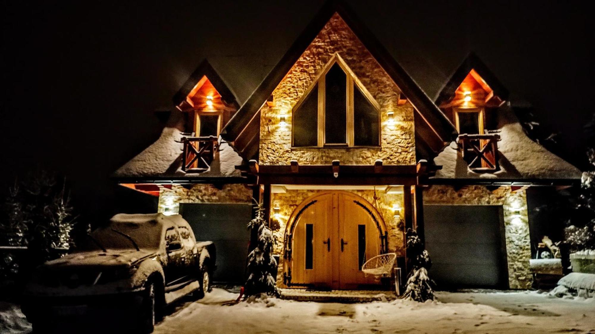 Lux Houses W Domku Tylko Dwa Apartamentyz Jacuzzi Zewnetrznym Gron Exterior photo